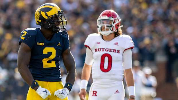 E9B890F9-9D73-4D6E-BC20-F1FF498F7BC2